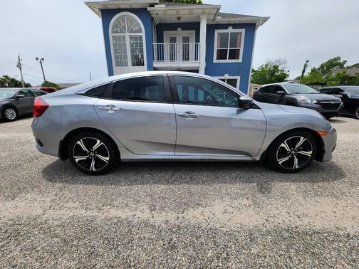 Lunar Silver Metallic 2017 Honda Civic Touring