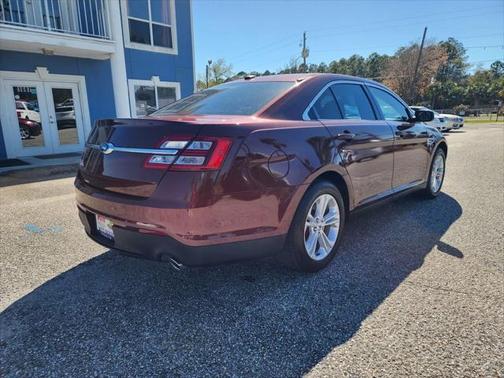 2016 Ford Taurus SEL