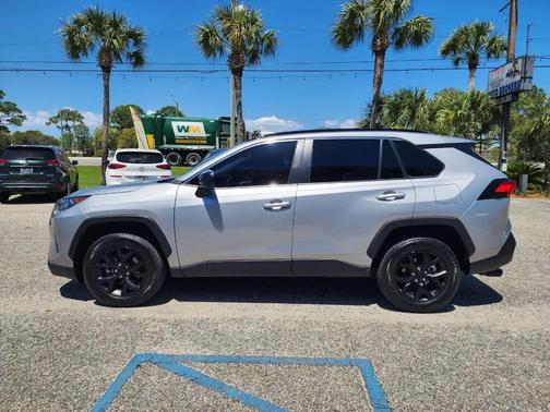 Silver Sky Metallic 2021 Toyota RAV4 LE