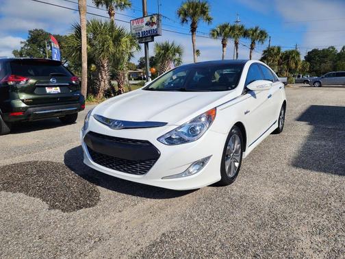 2015 Hyundai SONATA Hybrid Limited