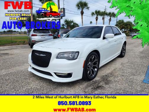 2017 Chrysler 300 S