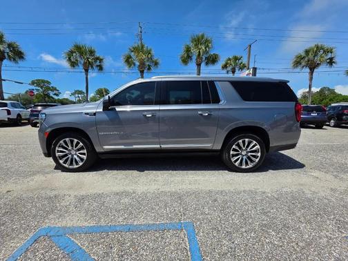 Satin Steel Metallic 2021 GMC Yukon XL Denali