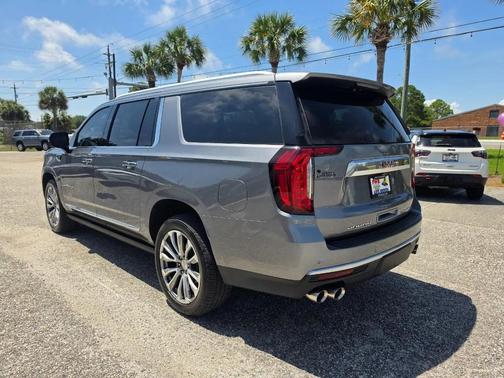 Satin Steel Metallic 2021 GMC Yukon XL Denali