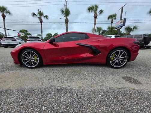 Red Mist Metallic Tricoat 2023 Chevrolet Corvette Stingray w/2LT