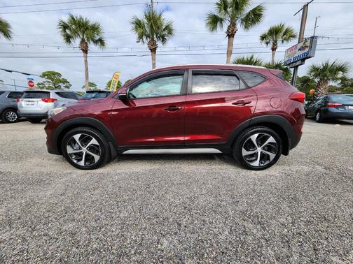 2017 Hyundai TUCSON Sport