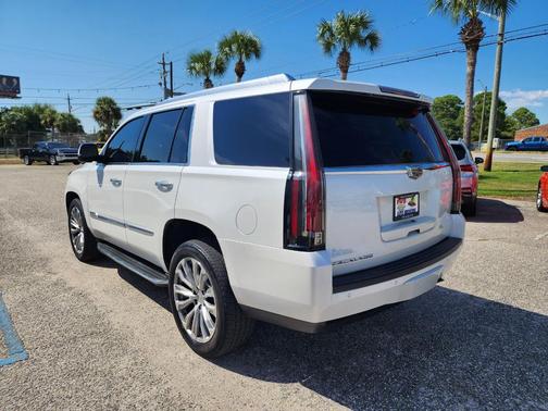 2016 Cadillac Escalade Luxury