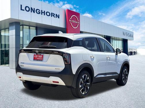2025 Nissan Kicks SV