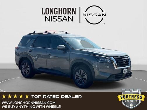 2025 Nissan Pathfinder SV FWD