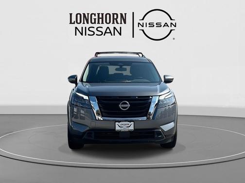 2025 Nissan Pathfinder SV FWD