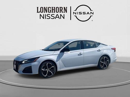 2024 Nissan Altima SR FWD