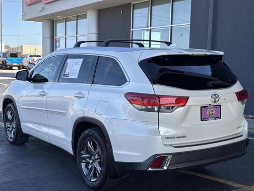2017 Toyota Highlander Limited