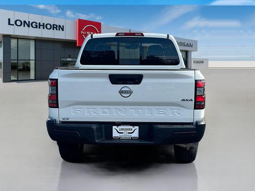 2026 Nissan Frontier S