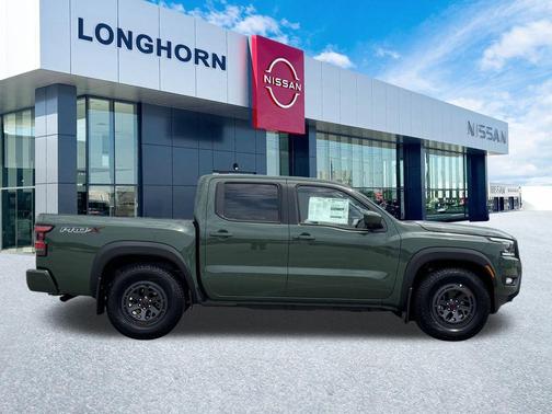 2025 Nissan Frontier PRO-X