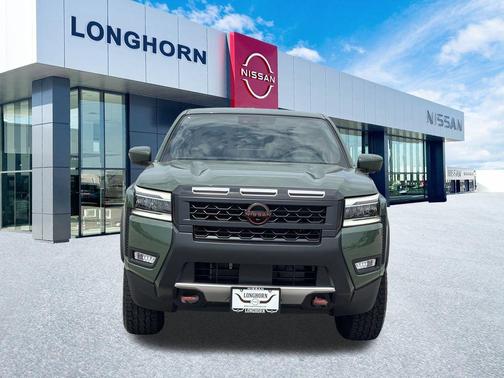 2025 Nissan Frontier PRO-X