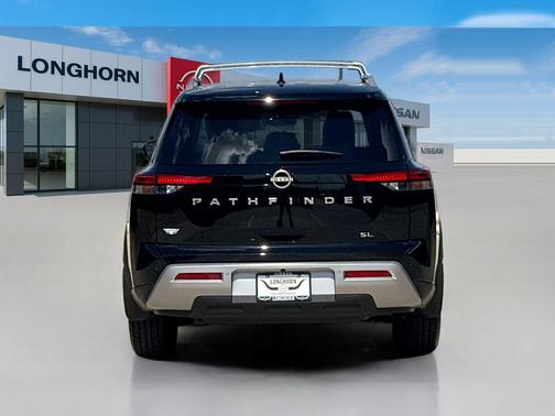 2025 Nissan Pathfinder SL FWD