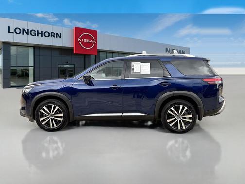 2024 Nissan Pathfinder Platinum 4WD