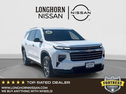 2024 Chevrolet Traverse LT