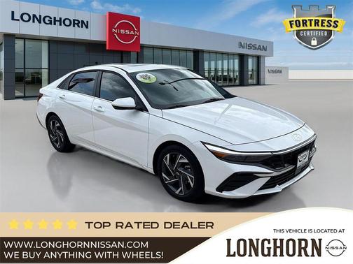 2025 Hyundai ELANTRA SEL