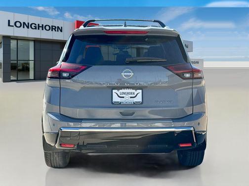 2025 Nissan Rogue Platinum