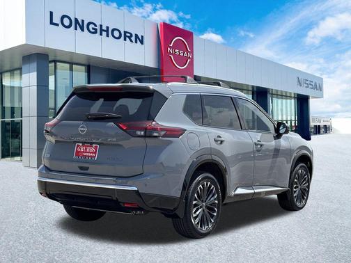 2025 Nissan Rogue Platinum