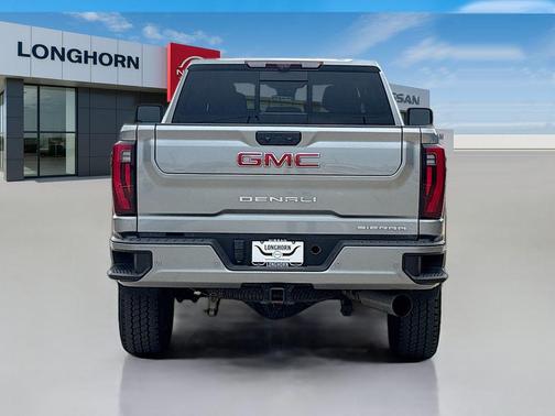 2024 GMC Sierra 2500 Denali
