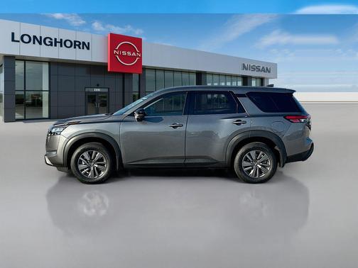 2025 Nissan Pathfinder S FWD