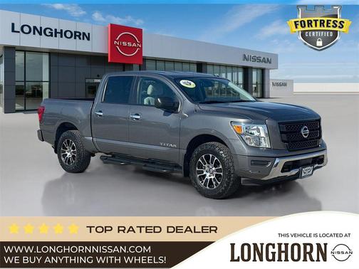 2021 Nissan Titan SV