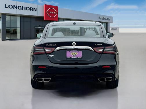 2022 Nissan Maxima 3.5 Platinum