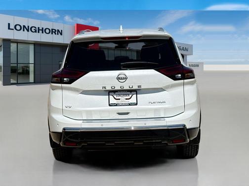 2024 Nissan Rogue Platinum