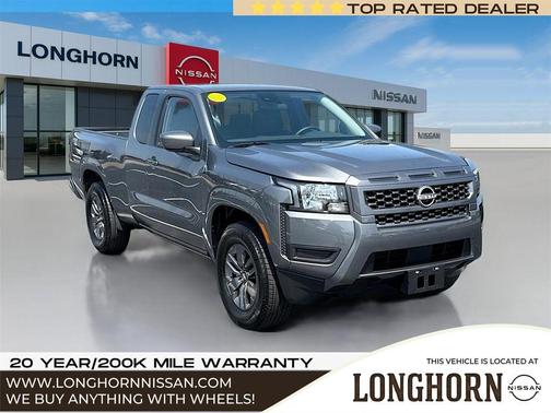 2025 Nissan Frontier SV