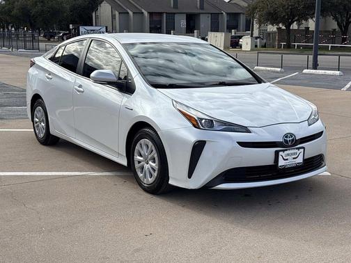 2022 Toyota Prius L