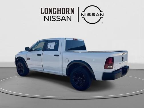 2024 RAM 1500 Classic Warlock Crew Cab 4x2 5'7' Box