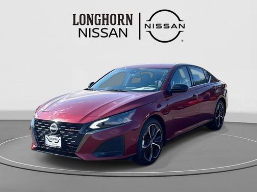 2025 Nissan Altima SR FWD