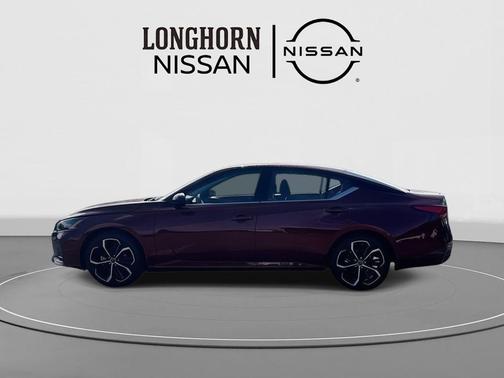 2025 Nissan Altima SR FWD