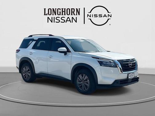 2025 Nissan Pathfinder SV FWD