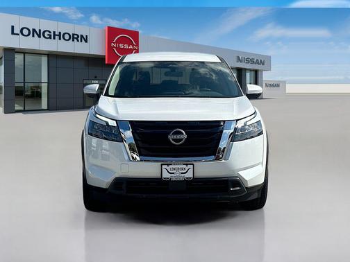 2025 Nissan Pathfinder SV FWD