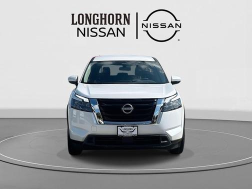 2025 Nissan Pathfinder SV FWD