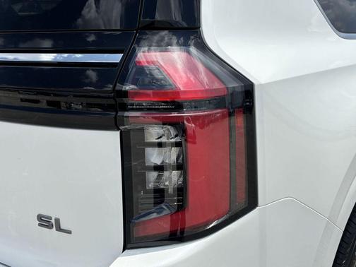 2025 Nissan Armada SL 2WD