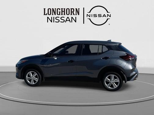 2025 Nissan Kicks S