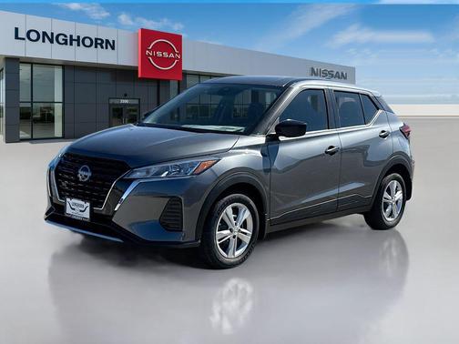 2025 Nissan Kicks S