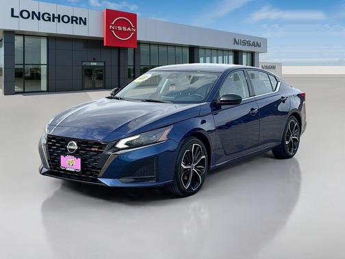 2024 Nissan Altima SR FWD