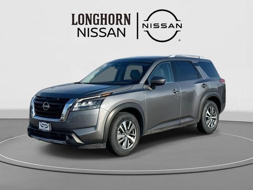2025 Nissan Pathfinder SL FWD