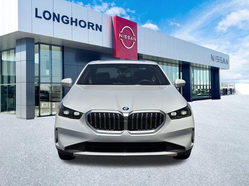 2024 BMW 530 i