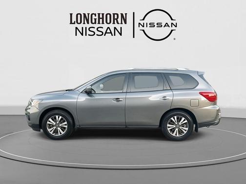 2019 Nissan Pathfinder SL