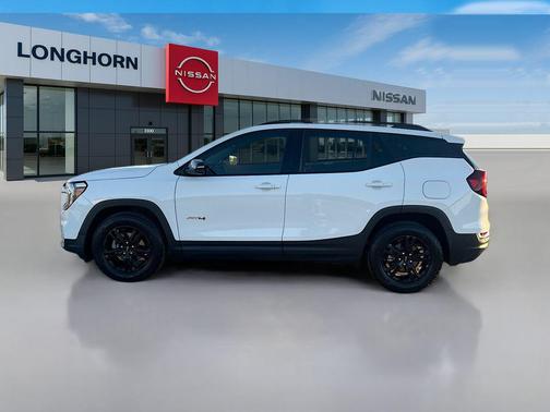 2024 GMC Terrain AWD AT4
