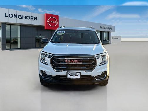 2024 GMC Terrain AWD AT4