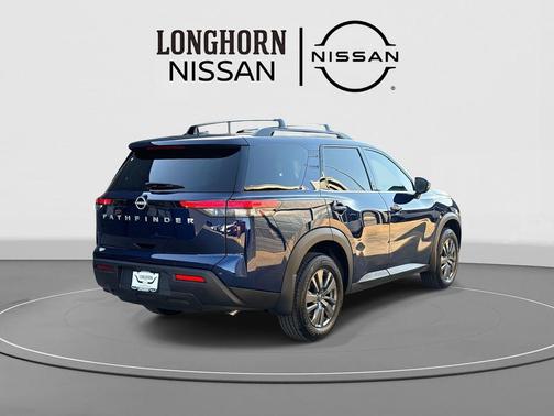 2025 Nissan Pathfinder SV FWD