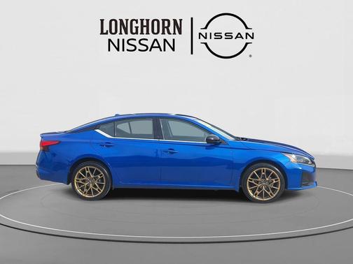 2025 Nissan Altima SR AWD