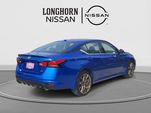 2025 Nissan Altima SR AWD