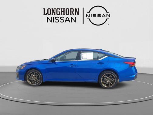 2025 Nissan Altima SR AWD